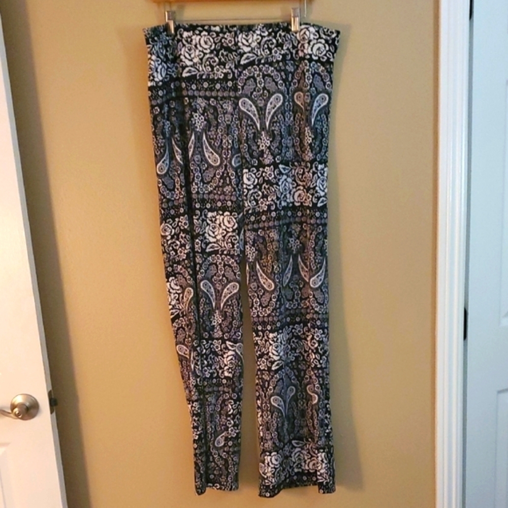 AB Studio Black and White Paisley Wide Leg Pants